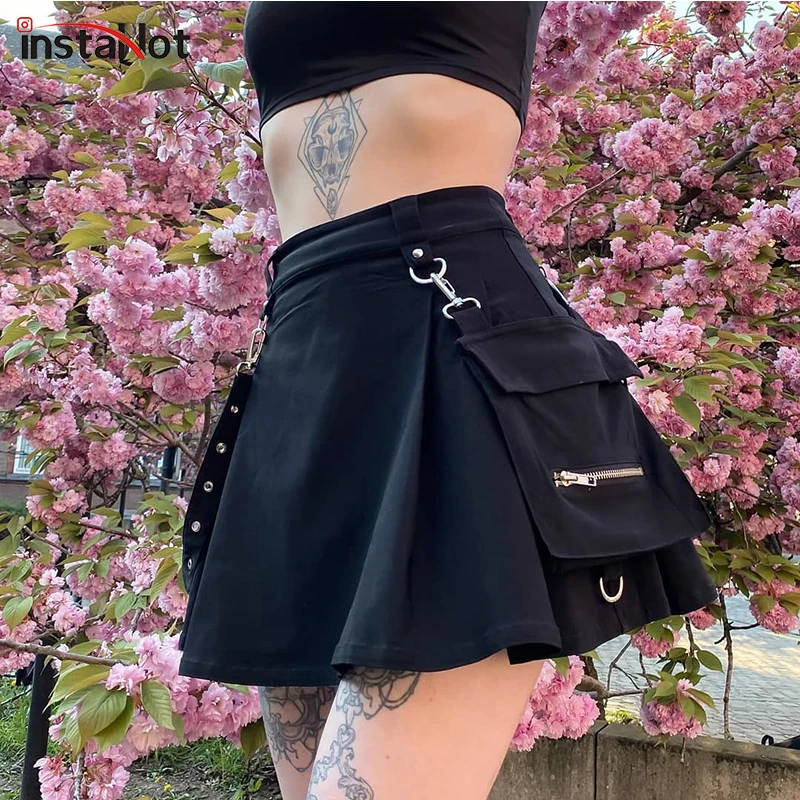Женская плиссированная юбка InstaHot черная повседневная юбка-карго с карманами