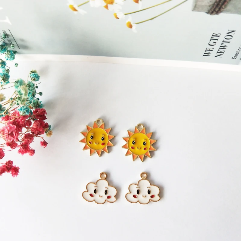 

10pcs Smiley Sun Cloud Enamel Charms Floating Sun Metal Pendants Fit For Making Bracelet Earring Jewelry Women Accessories FX155