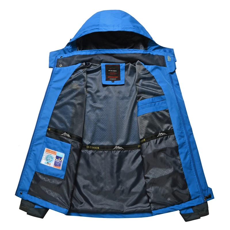 3302642370_1802311625