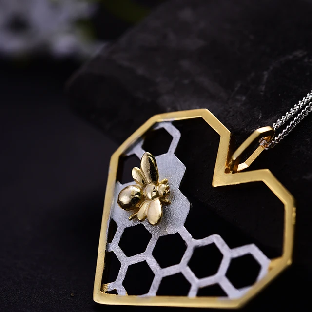 S925 Sterling Silver Fine Jewelry Honeycomb Home Guard 18K Gold Bee Love Heart Pendant without Chain for Women 2