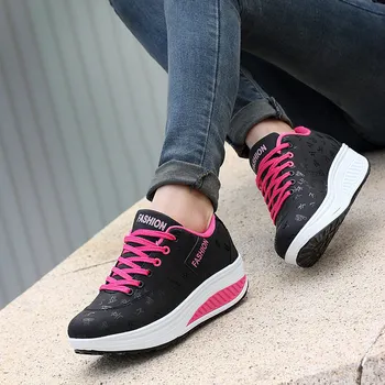 

Sport Shoes Woman 2019 Fashion Solid Sneakers Women Running Shoes Breathable PU Wedges Lace-up Shoes Women Sneakers Plus Size