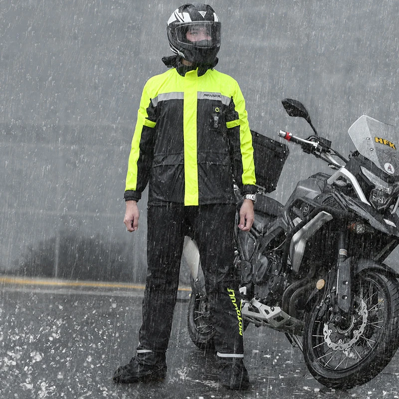 Motorcycle Raincoat Split Rain Suit Reflective LED Alert Waterproof Adjustable Cap Hat Impermeable for Riding Cycling Motocross motorcycle raincoat,raincoat suit,bike raincoat