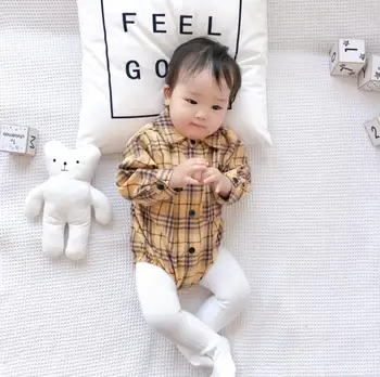 

Ins2020 spring new baby long sleeve British Plaid bodysuit baby British Wind pack fart cotton long sleeve romper