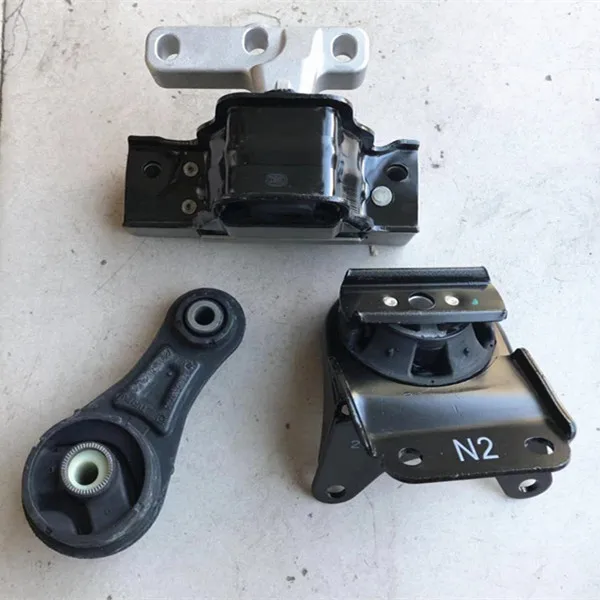 

50015710 Engine bracket /Gearbox bracket /Oil sump bracket for SAIC ROEWE 350 MG5 2013 engine foot cushion rubber pad old