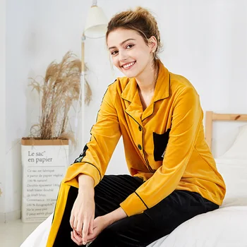 

New Fashion elegant Gold velvet pajamas home service long-sleeved trousers thick warm two-piece autumn and winter ladies