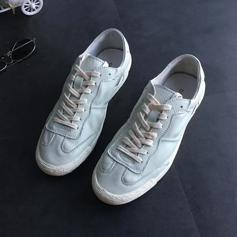 grayish white Летние дышащие мужские повседневные спортивные туфли из натуральной кожи в Корейском стиле; модные мужские кроссовки на плоской подошве со шнуровкой и круглым носком; Deportivas Hombre - Цвет: grayish white