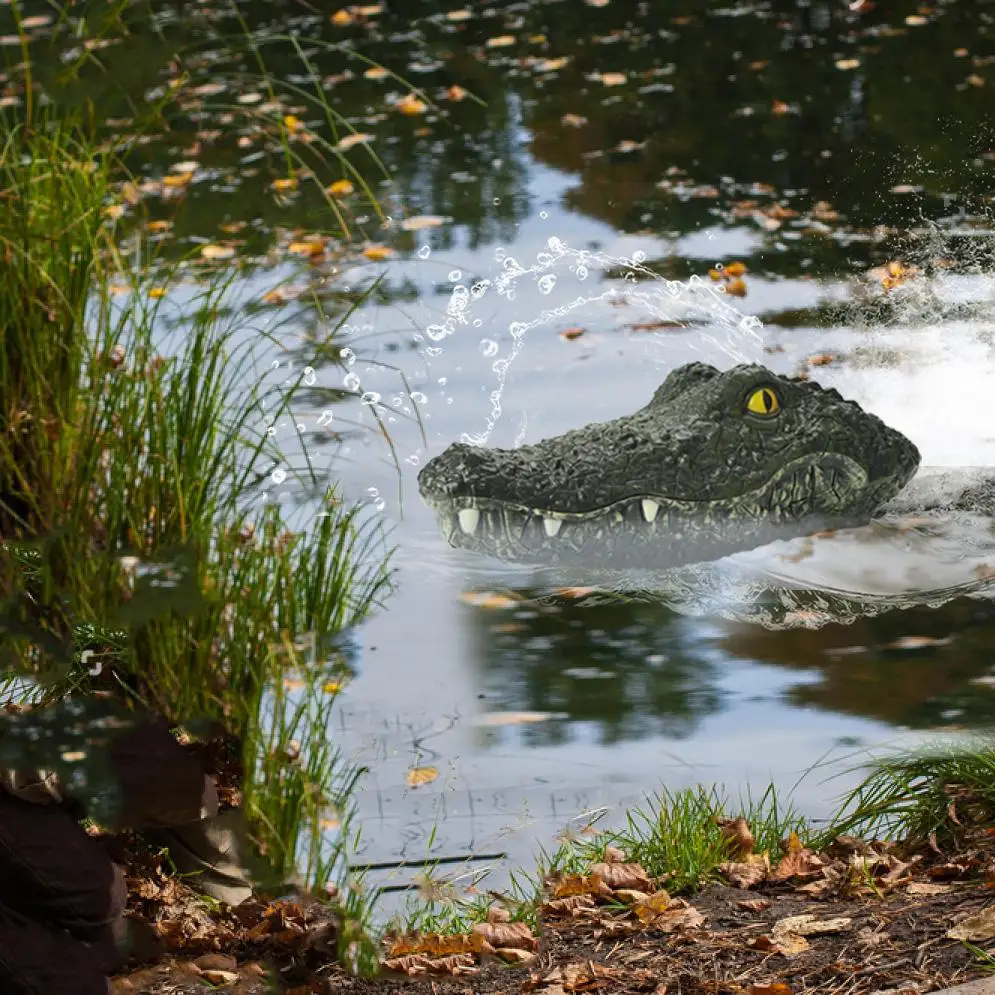 2.4G RC Boat Simulation Crocodiles Head Animal Shape Racing Boat Electric Waterproof Spoof Toy