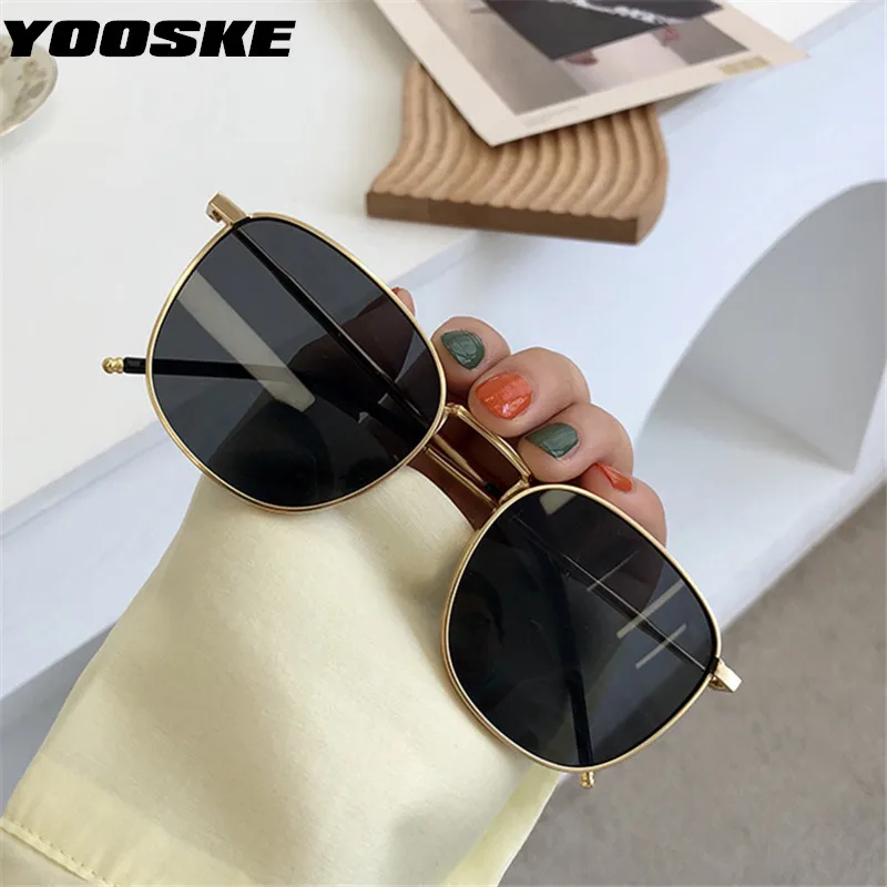 YOOSKE Fashion 90s Sunglasses Vintage Brand Deisgner Square Metal Sun glasses Women Men Retro Black Glasses Shades UV400