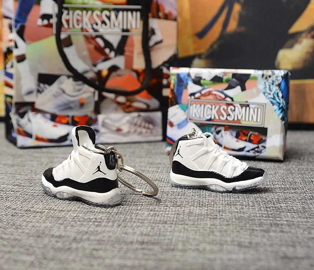 Дропшиппинг индивидуального поколения AIR JORDAN 11 низкая зеленая змея кожа 3D кроссовки фигурный брелок сумка Подвеска парный брелок