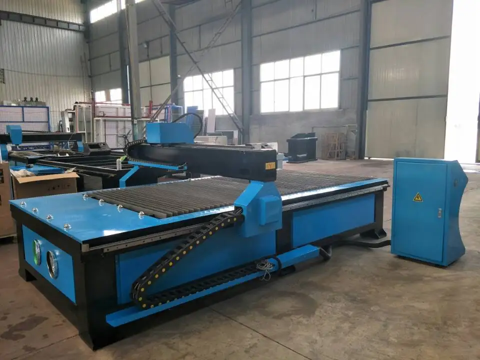 1325 63A CNC плазменный резак листового металла автоматическая машина плазменной резки с хорошим качеством