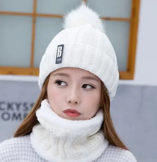 Теплая зимняя вязаная шапка skullies beanies, женская брендовая Высококачественная зимняя женская Лыжная шерстяная меховая шапка, шапки с помпонами, вязаный шарф - Цвет: white Hat and scarf