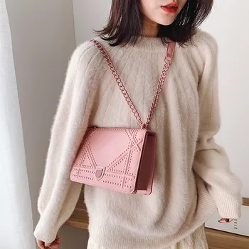 

Scrub Leather Small Shoulder Messenger Bags For Women 2020 Chain Rivet Lock Crossbody Bag Female Travel Mini Bags