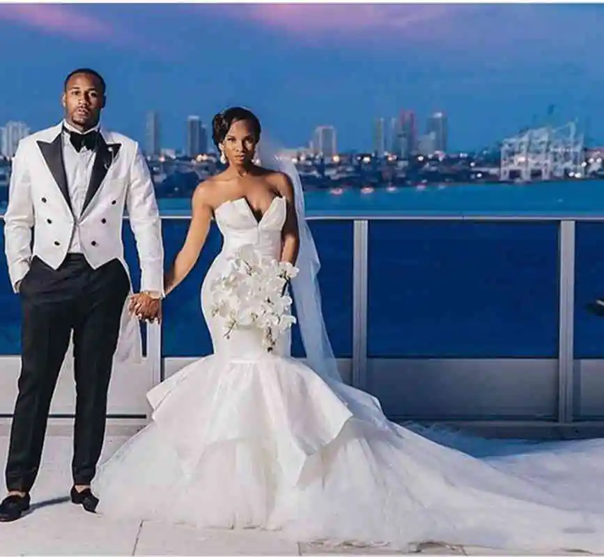 

Свадебные платья в африканском стиле с юбкой-годе