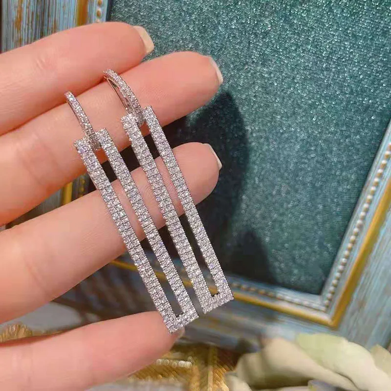 

Funmode Luxury Design AAA Cubic Zircon Drop Earrings For Women 3 Layers White Gold Color Accessories Earring Wholesale FE302