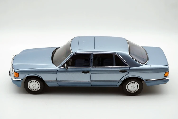 1/18 классический из печати специальное литье металла под давлением 560SEL W116 домашний дисплей Коллекция Модель игрушки для детей