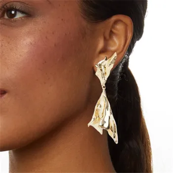 

Timeless Wonder Brass Hammered Geo Leaf Drop Earrings Women Jewelry Statement Punk Gothic Boho Designer Top Brand Trendy 2666