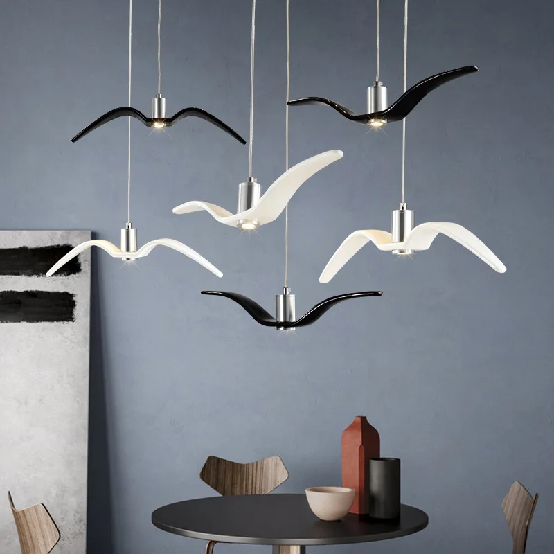 

Animal Hanging Lights Black White Chandelier DIY LED Lighting Fixtures For Children, Simple Elegant Home Decoration