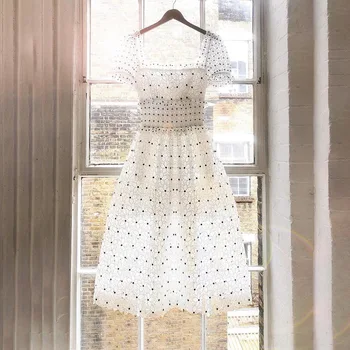 

S~p202022 Season Bubble Sleeve Lace Wave Point Lace Princess Wind Slim Fit Women's Wear Dress 190446