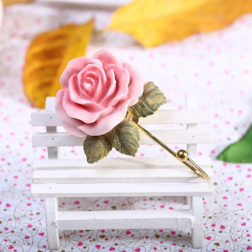 Wall Sticky Hook Mounted Hanger Rose Flower Resin for Coat Hat Robe Towel Useful W724