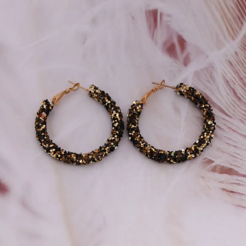 Xujiafu 2020 New Resin Earrings Woman Flash Hoops Earrings For Women Hoop Earrings Fashion Wedding Party Hot Sale Jewelry Gift