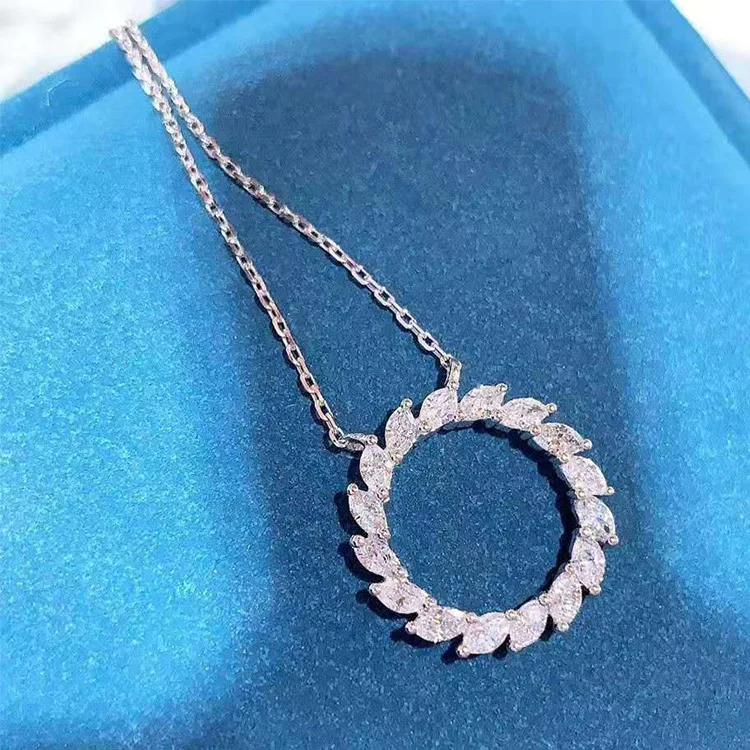 Cute Silver Color Sun Flower Pendant Long Chain Necklace for Women Fashion Jewelry Choker Statement Necklace