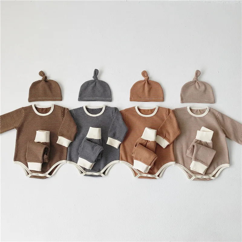 

3059 Newborn Baby Boys Girls Romper Set Toddler Baby 3-piece Set Winter Korean Striped Plush Thickened Romper Pants With Hat