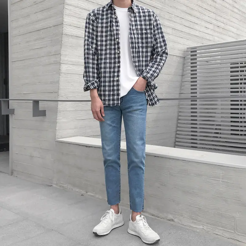 

Korean Straight Jeans Men's Slim Stylish Retro Casual Jeans Trousers Men Streetwear Wild Hip Hop Denim Pants Mens M-2XL