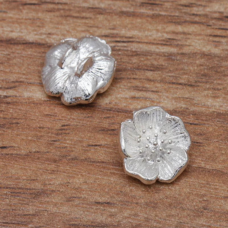 13350815024_1675577996