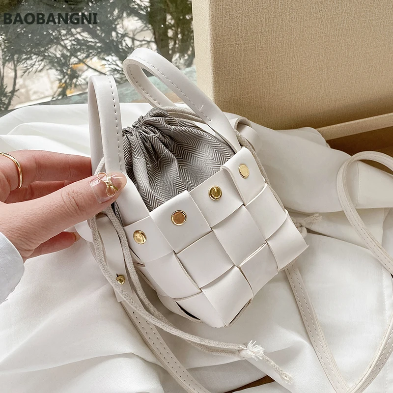 

Weave Mini Tote Bucket bag Fashion New High-quality PU Leather Women's Designer Handbag Shoulder Messenger Bag