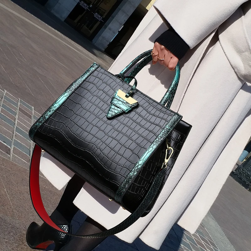 Women's bag luxury high quality classic crocodile pattern handbag brand designer large capacity OL shoulder Messenger bag photo