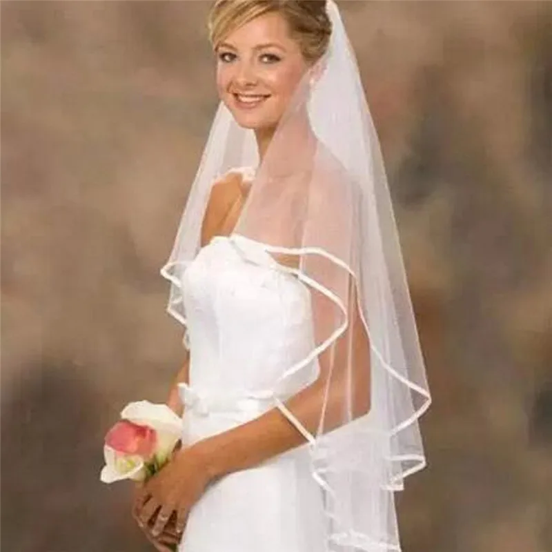 

Simple Short Tulle Two Layer Wedding Veils With Comb White Ivory Bridal Veil voile for Bride for Mariage Wedding Accessories
