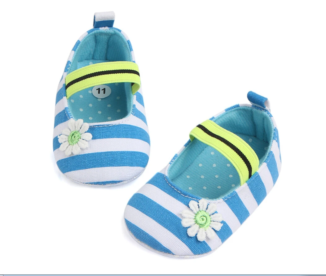 Летние сандалии принцессы с цветочным принтом на мягкой подошве для малышей и девочек - Цвет: Синий