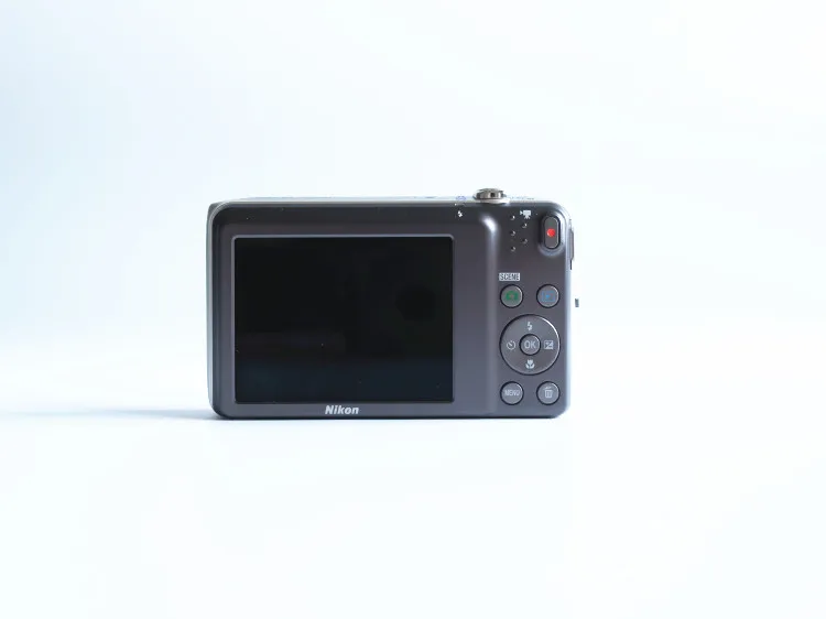 Б/у цифровая камера Nikon COOLPIX S3500 20,1 МП с 7x зумом 720p HD встроенный микрофон CCD датчик изображения