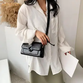 

Women PU Leather Shoulder Crossbody Bags Chain Fashion Messenger Totes Handbags Light Wild Simple Female Daily Messenger Bag