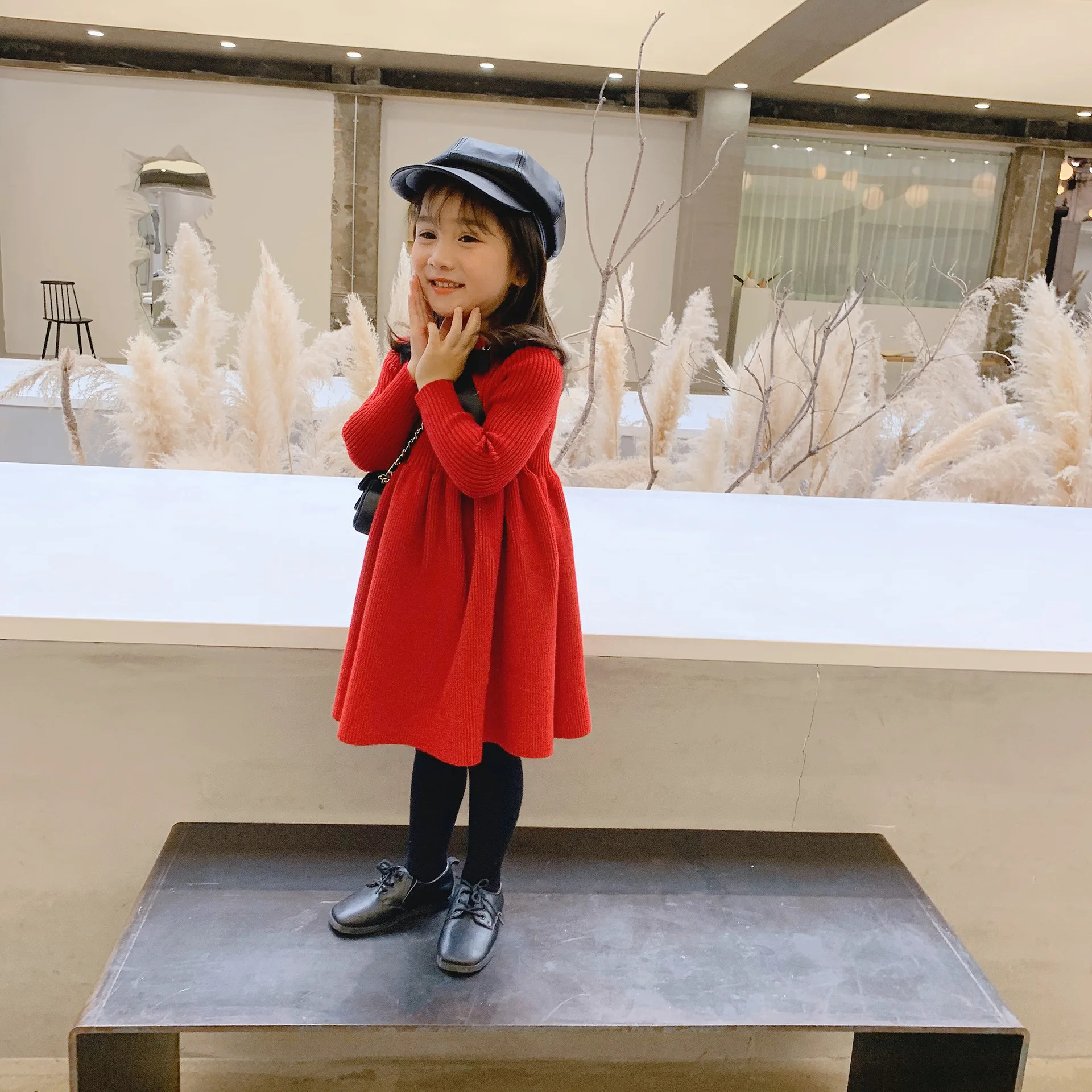 Зимнее Новое поступление; корейский стиль; хлопковое однотонное вязаное платье-свитер принцессы с бантом для милых маленьких девочек