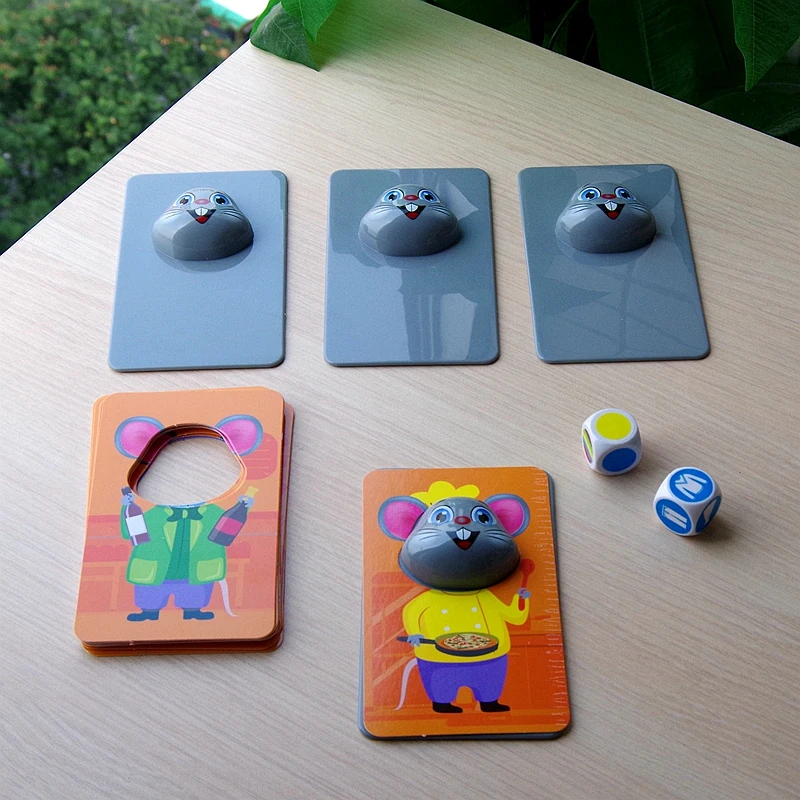 Fly AC Mouse Dress-Up Plastic Pretend Play Change Clothes Games Play Set with Storage Box Early Educational Toys (24 pcs) 4
