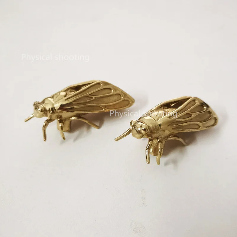 puxadores de porta e alças para armário