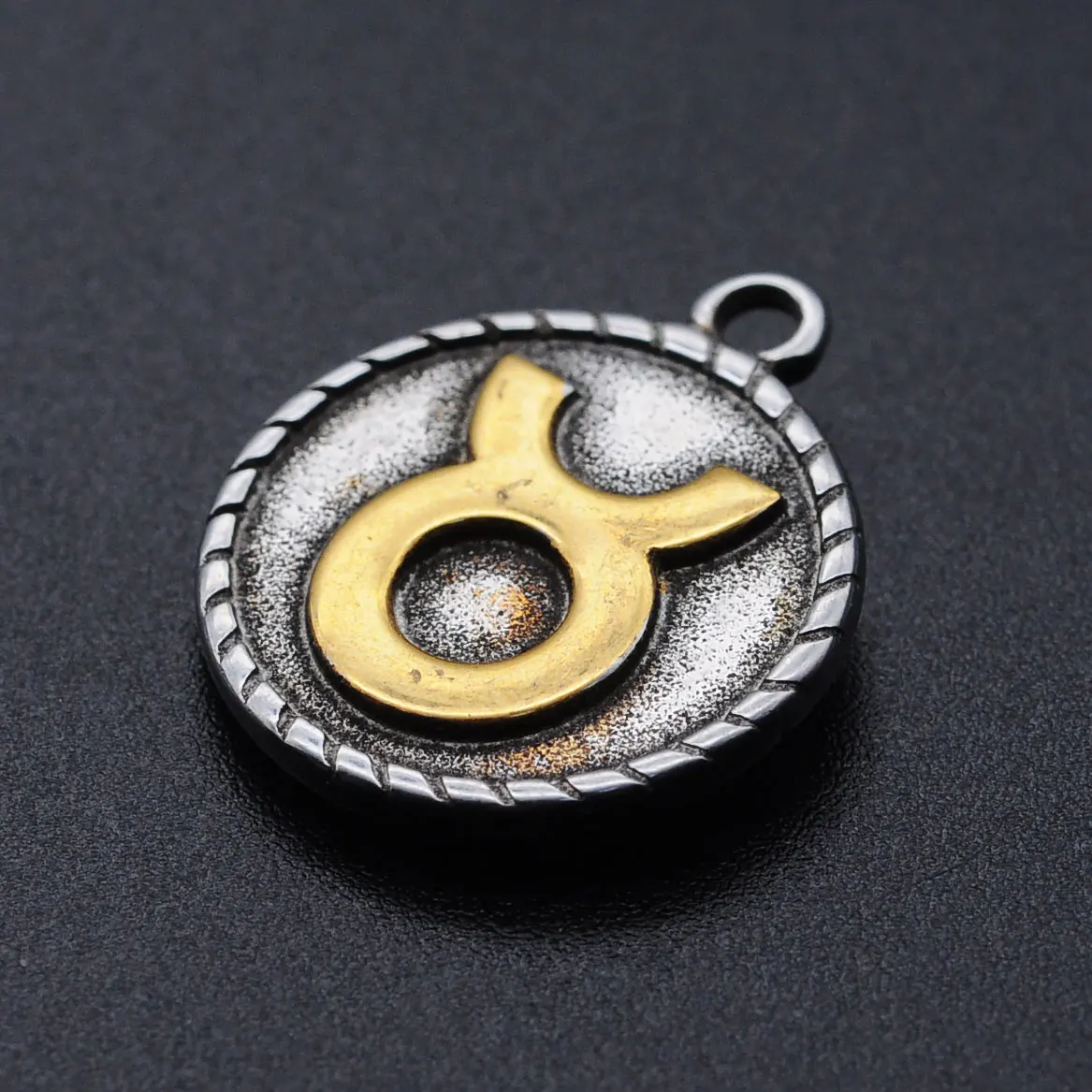 12Pcs / Lot  100% Stainless Steel Two Tone Zodiac Sign Charm Constellation For  Making Bracelet Necklace Pendants