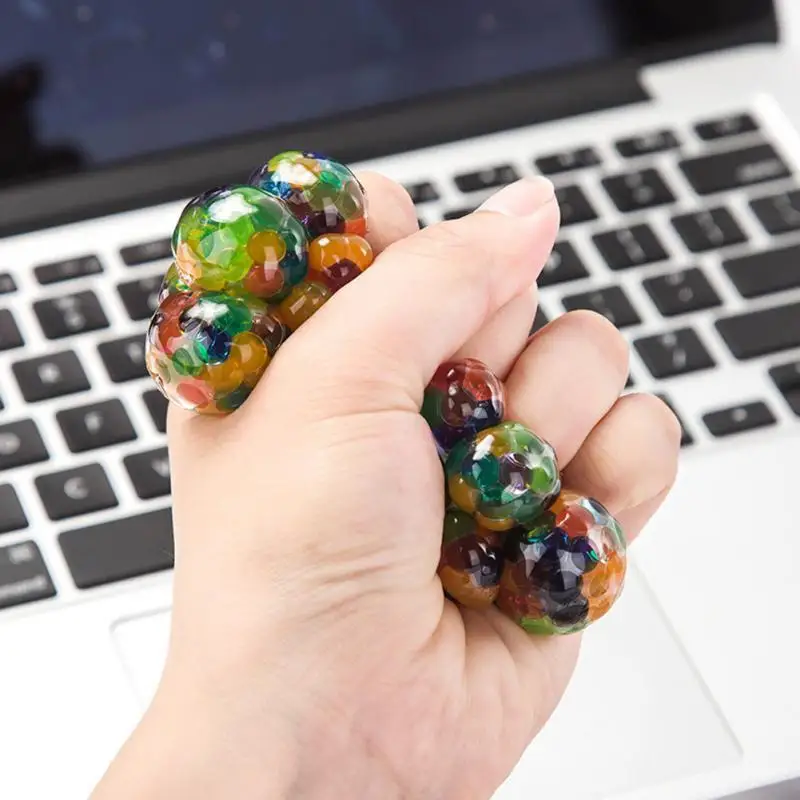 1pcs5cm декомпрессионное отверстие ручная выжатая сетка цветной Виноградный Шар 100%