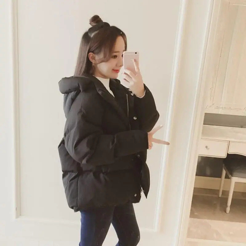 

Black Winter Jacket Women Loose Oversize Warm Ladies Coat Warm Thick Down Cotton Jacket Female Short Winter Coat Outerwear Q1947