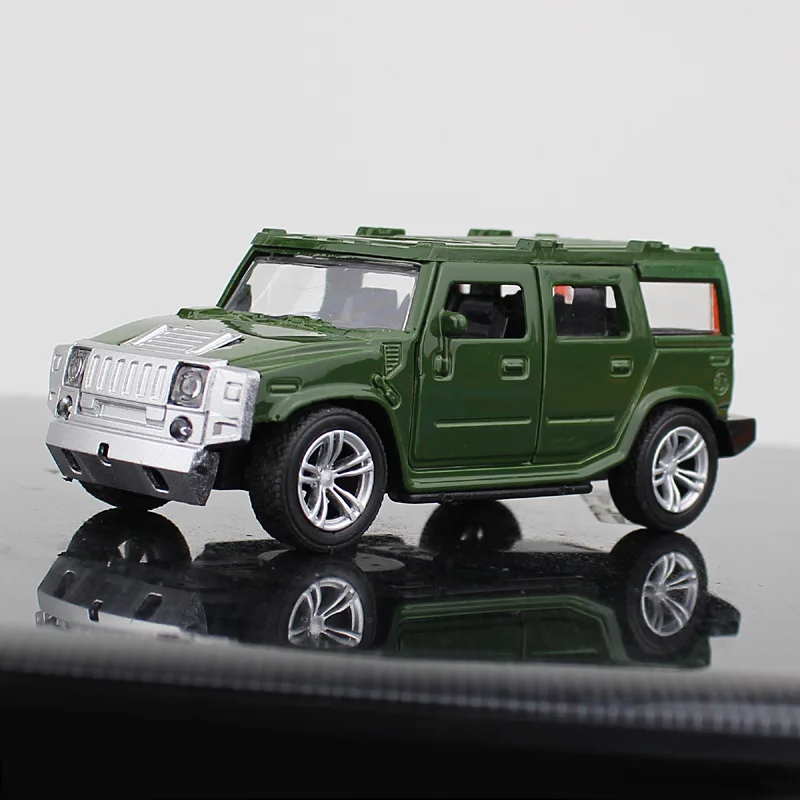 Hummer SUV army green