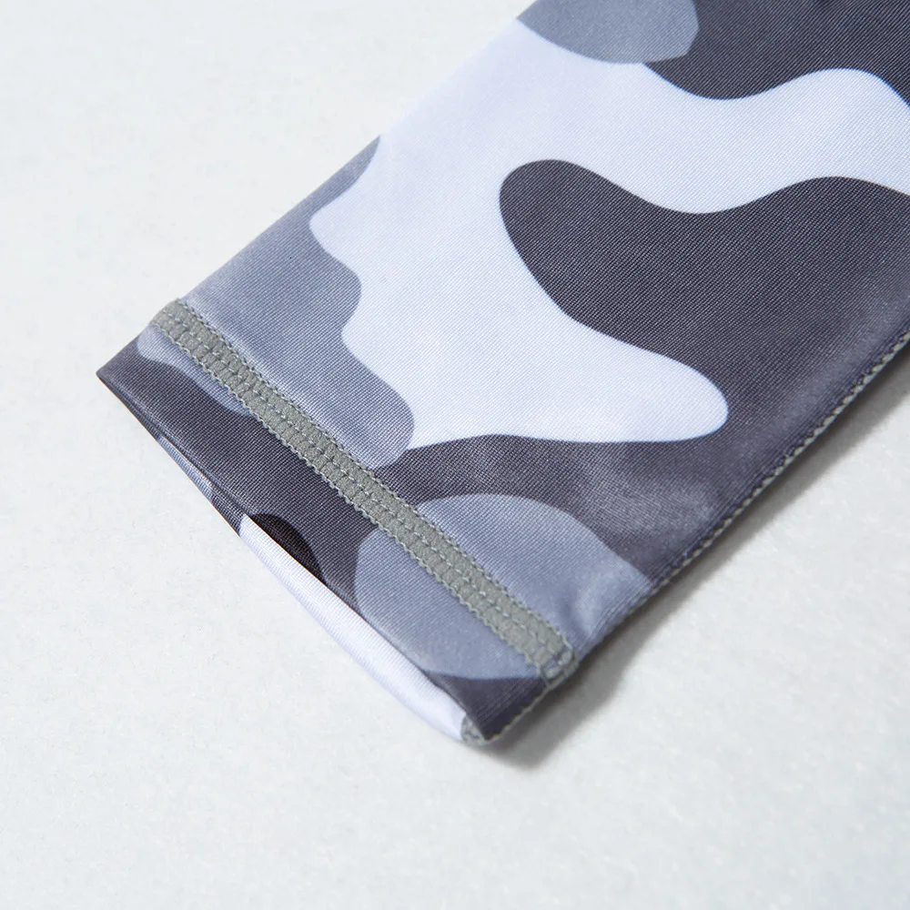 9472644107_1966242478