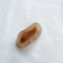 Natural beautiful stone Ornamental raw stone raw agate Silk Road Collectibles unique collection Natural beautiful stone Ornamental raw stone raw agate Silk Road Collectibles unique collection