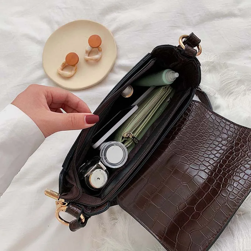 Crocodlie Belt Buckle Designer Pu Leather Crossbody Bags For Women Shoulder Messenger Bag Lady Stone Pattern Handbags Purse