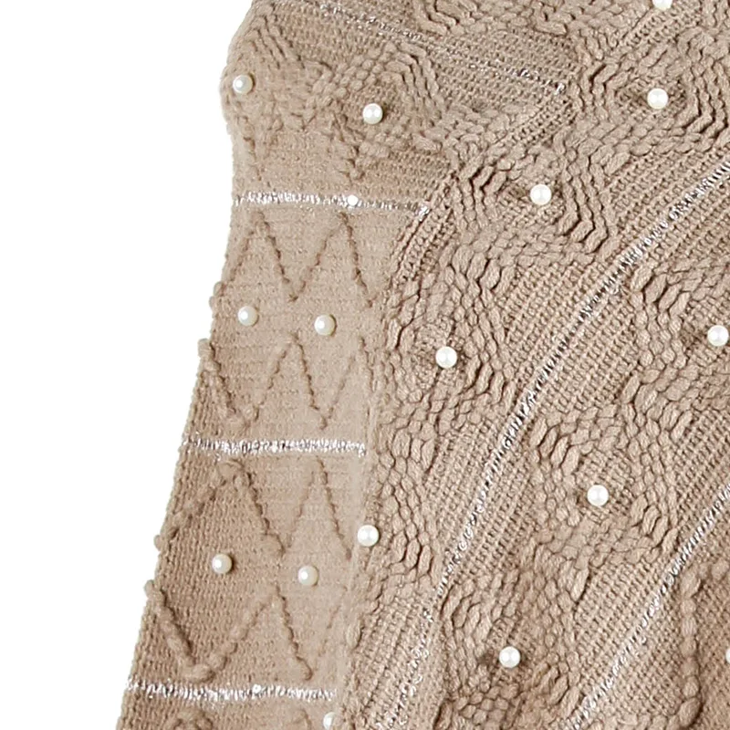 11511826046_1553896200