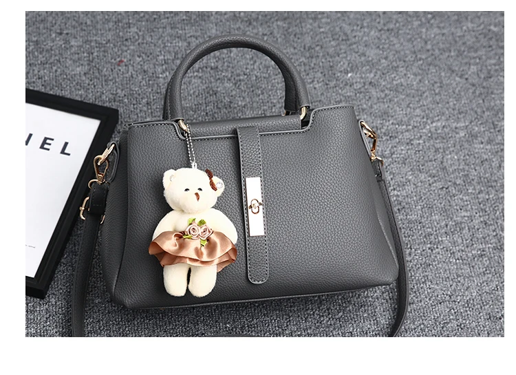 Genuine leather Women handbags New Korean version of the fresh small fragrance fashion single shoulder Messenger bag