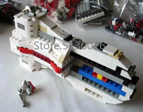 The Tantive IV Rebel Blockade Runner 05046 1748 шт Звездные войны из фильма модель совместима с 10019 игрушки строительные блоки