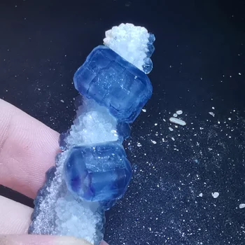 

17.3g.Natural green blue fluorite, crystal mineral crystal specimen