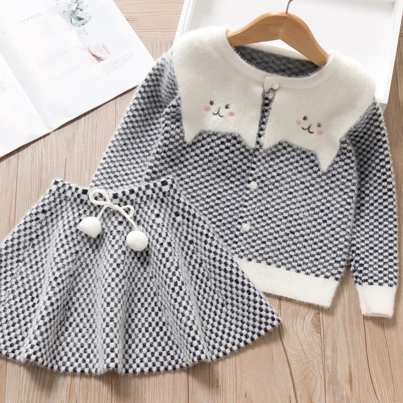 Menoea/зимняя одежда для маленьких девочек; коллекция года; Детская шерстяная повседневная одежда с рисунком для девочек; вязаный пуловер; свитер; плиссированные платья