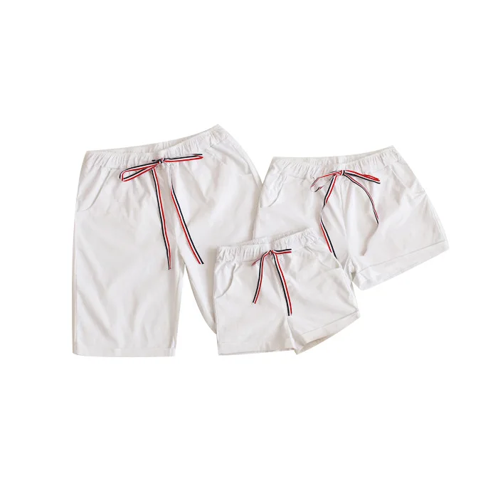 New Summer Family Matching Outfits Short-sleeved T-shirt Parent-child Wear Mother daughter and Father son Cotton Prints - Цвет: white shorts